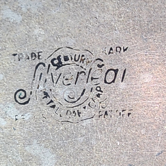 VINTAGE SILVER SEAL EUC CENTURY HAMMERED ALUMINUM TRIANGLE POT - Picture 6 of 6